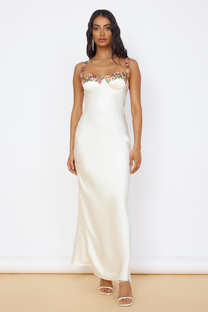 Magnetic Forces Maxi Dress White