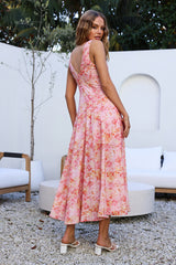 Reaching Out Midi Dress Pink