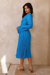 Meet Me At Sundown Midi Dress Blue